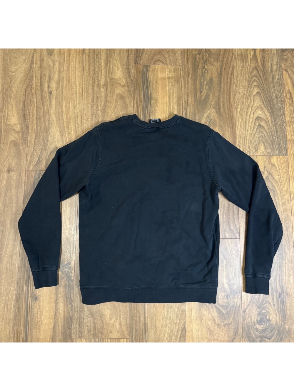 Nike Women’s Club Fleece Crewneck Sweatshirt Black White Swoosh Pullover Large - Picture 3 of 5
